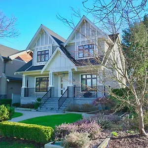  Guest house Balaclava Park House Close Ubc And Downtown